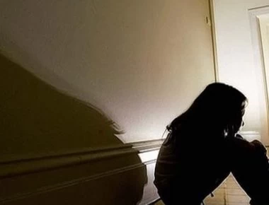Σοκ: Μάνα φέρεται να εξέδιδε την 18χρονη κόρη της